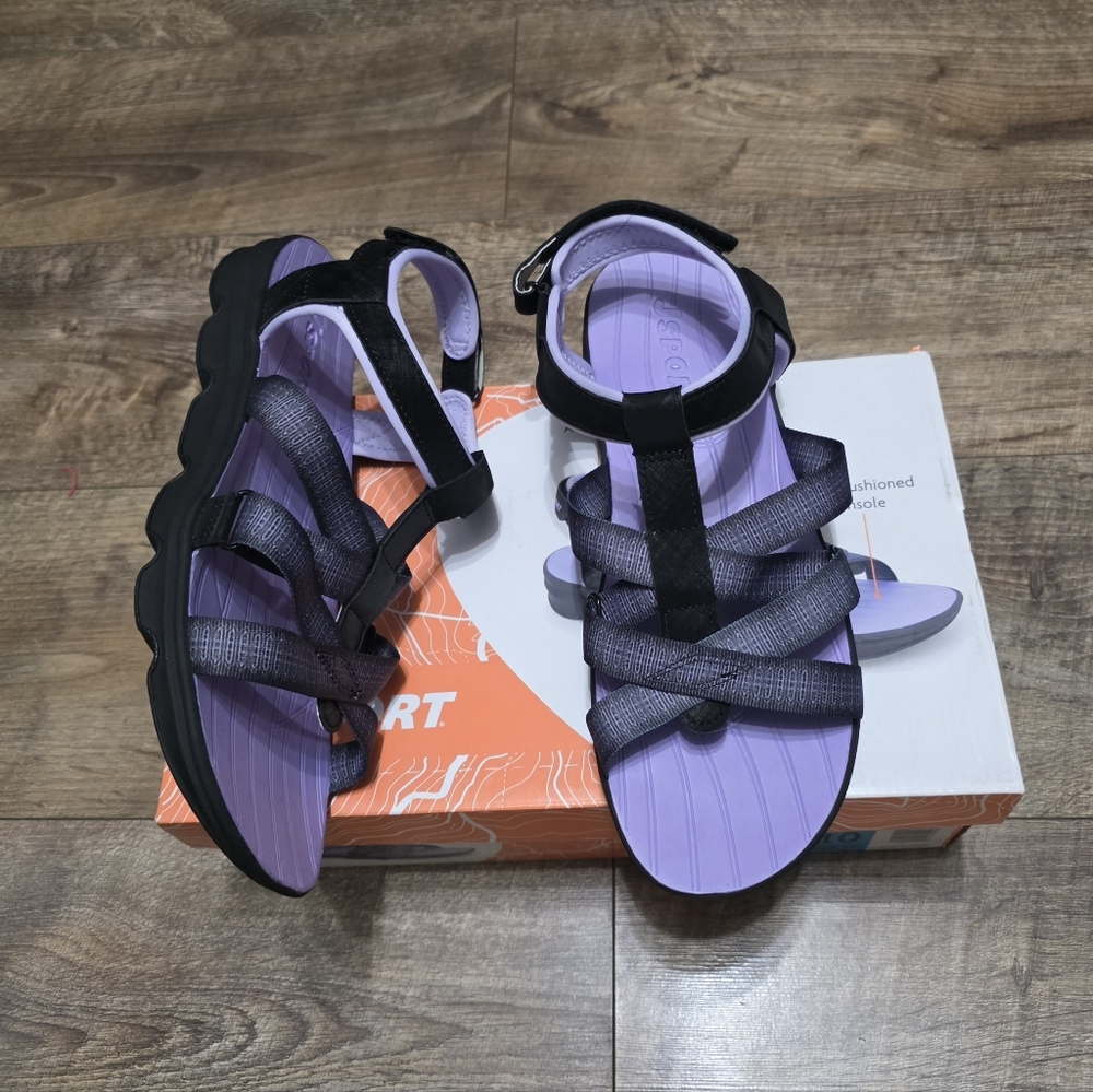 New J Sport adjustable strap cushioned traction sandals women's size 8